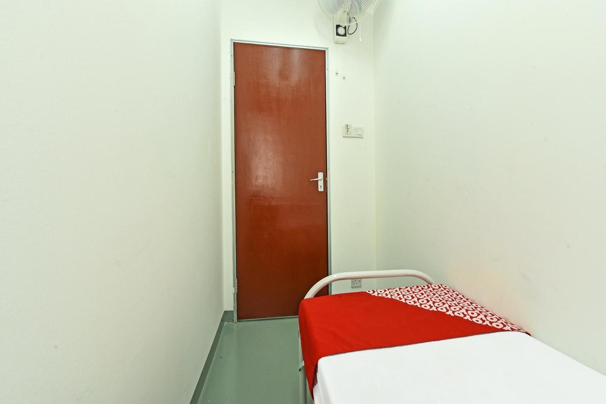 Spot On 90500 Sri Rampai Metro Hostel Kuala Lumpur Exterior foto